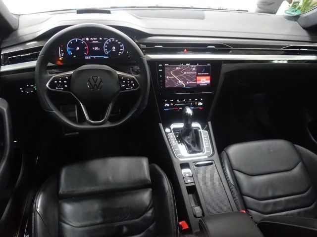 Volkswagen Arteon Shooting Brake R-Line