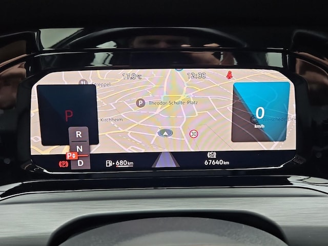 Volkswagen Golf 2.0 TDI DSG Style Variant