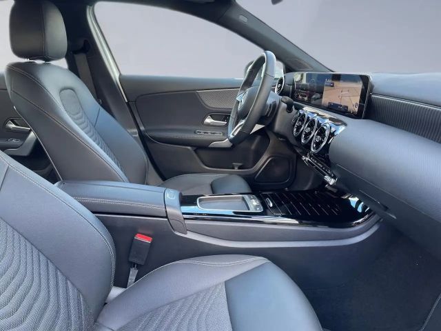 Mercedes-Benz A 180 Progressive