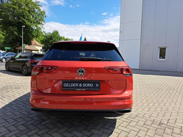 Volkswagen Golf 1.0 TSI Life Variant