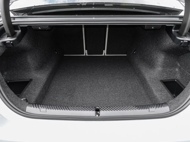 BMW 520 520i M-Sport Sedan