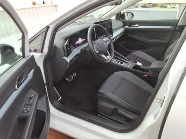 Volkswagen Golf 1.5 eTSI DSG Golf VIII