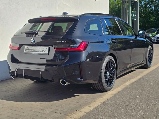BMW 320 320d M-Sport Touring