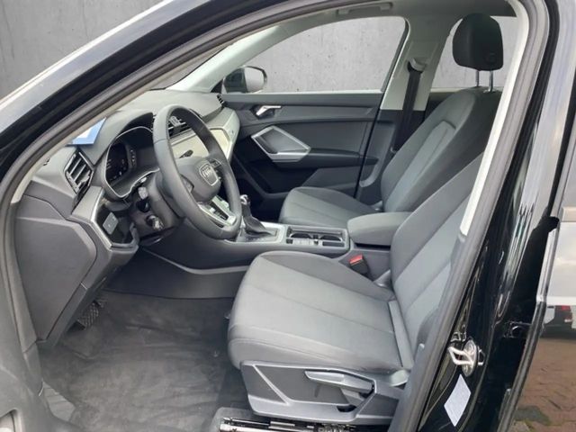 Audi Q3 35 TFSI S-Tronic