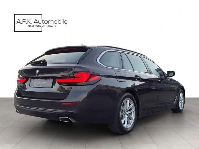 BMW 520 520d M-Sport