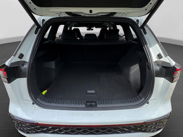 Volkswagen Tayron 2.0 TDI DSG IQ.Drive R-Line