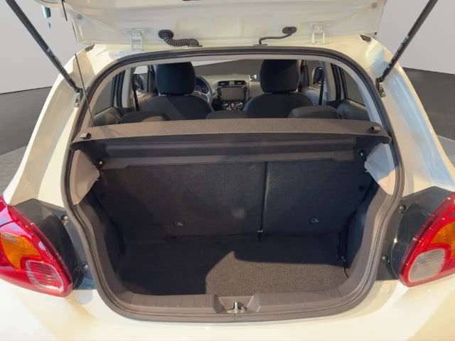 Mitsubishi Space Star Star