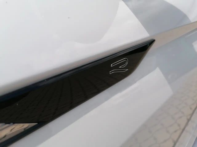 Volkswagen Tiguan 1.5 TSI DSG R-Line