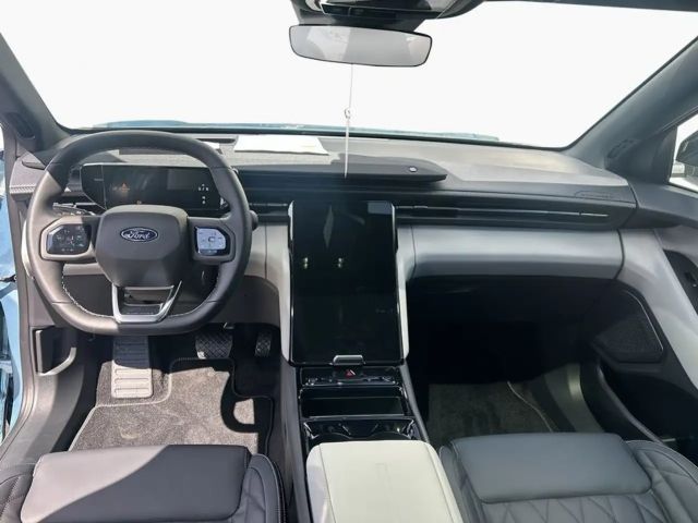 Ford Explorer Extended range RWD