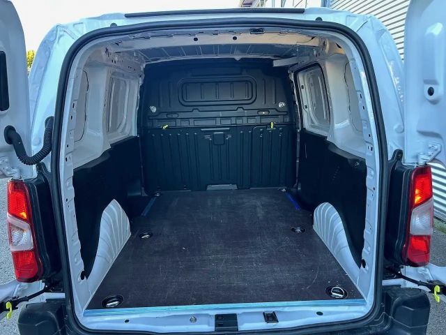 Fiat E-Doblo L1 EHZ (50-kWh)