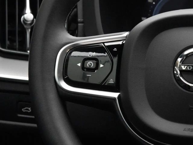 Volvo XC60 AWD Dark Recharge Ultimate