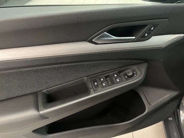 Volkswagen Golf 2.0 TDI DSG Life Variant