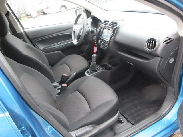 Mitsubishi Space Star Star