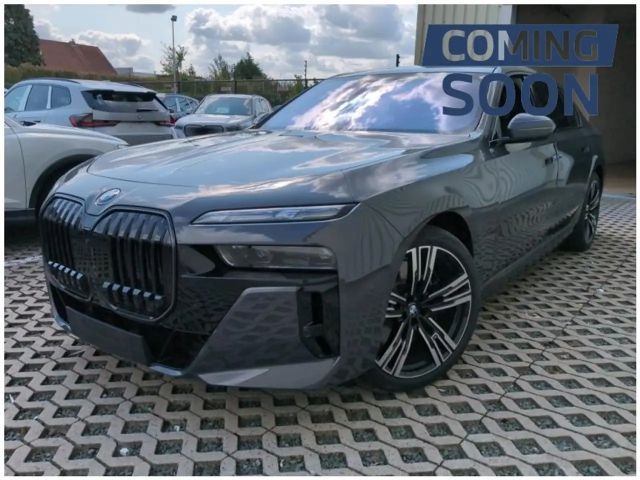 BMW i7 Sedan