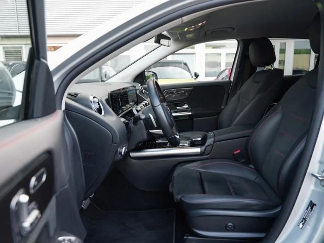 Mercedes-Benz GLA 250 AMG Line