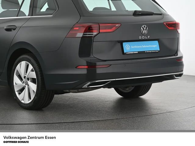 Volkswagen Golf DSG Style Variant