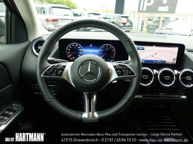 Mercedes-Benz GLA 180 Progressive