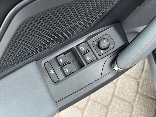 Cupra Leon 2.0 TSI DSG VZ