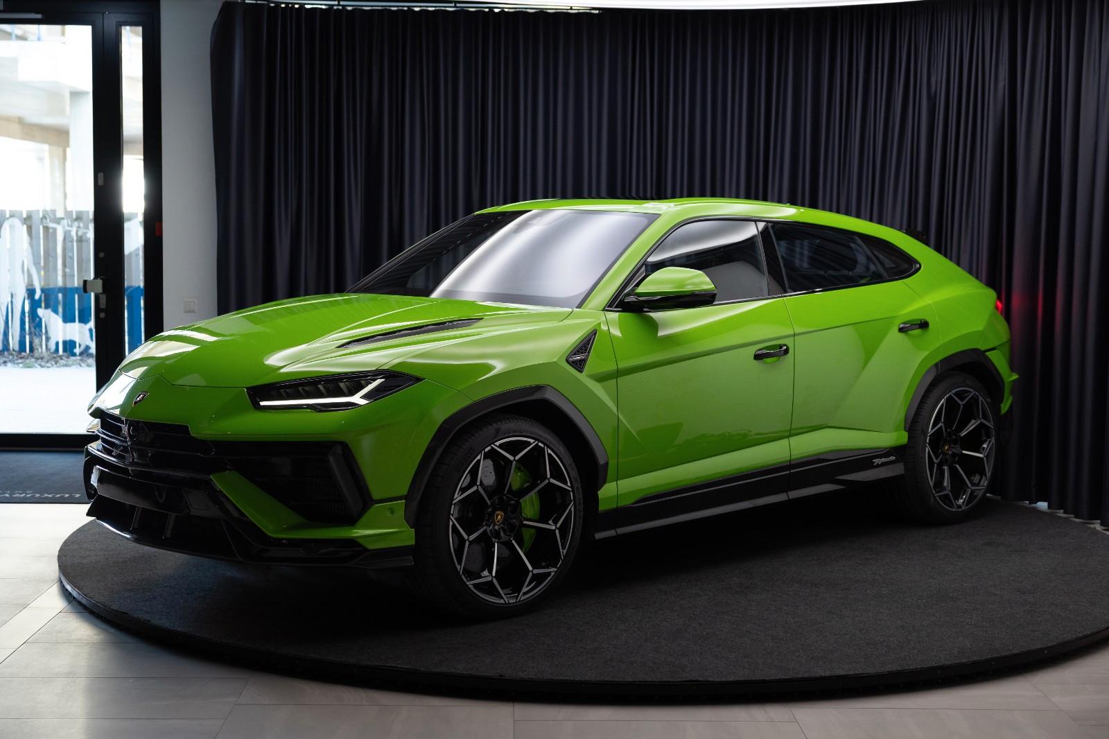 Lamborghini Urus Performante