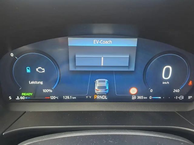 Ford Kuga Hybrid Titanium