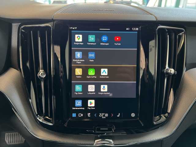 Volvo XC60 Dark Plus