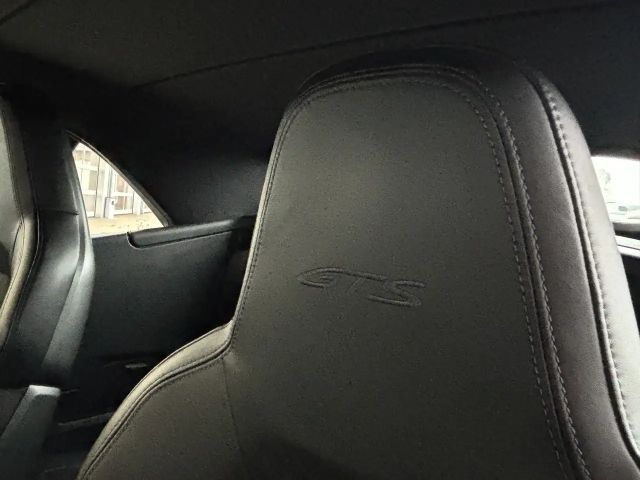 Porsche 911 Cabrio Carrera GTS