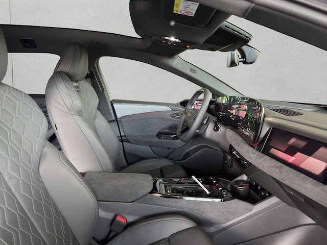 Audi A6 e-tron Avant Quattro