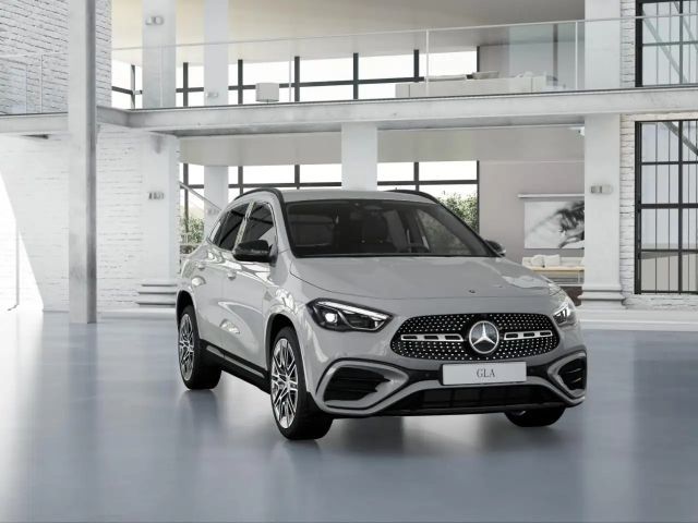 Mercedes-Benz GLA 180 AMG Line