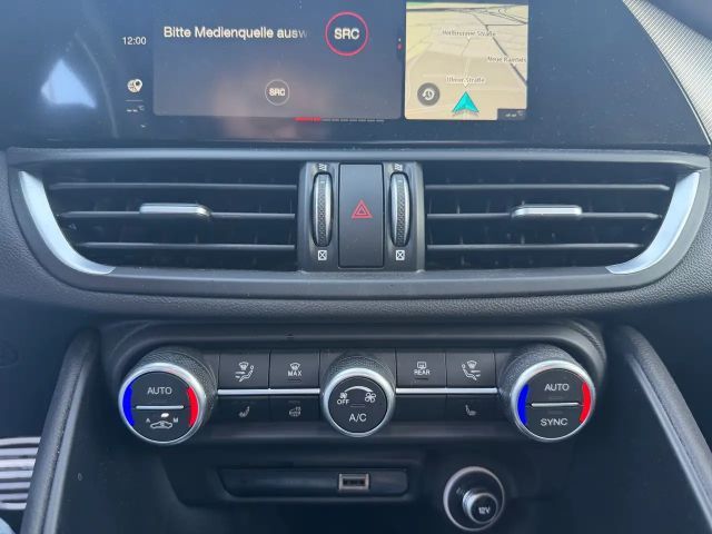 Alfa Romeo Giulia Q4