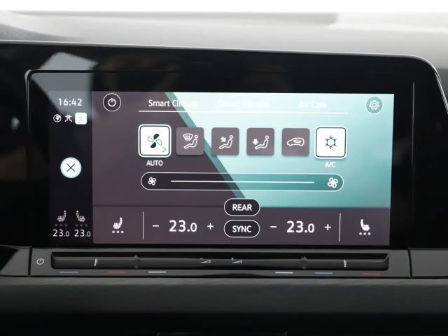 Volkswagen Golf DSG Style Variant