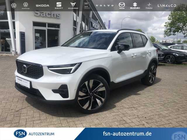Volvo XC40 Dark Plus