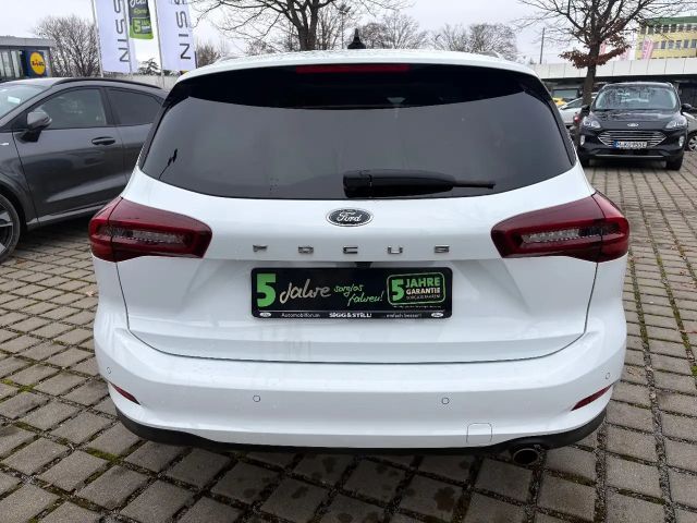 Ford Focus Titanium Wagon