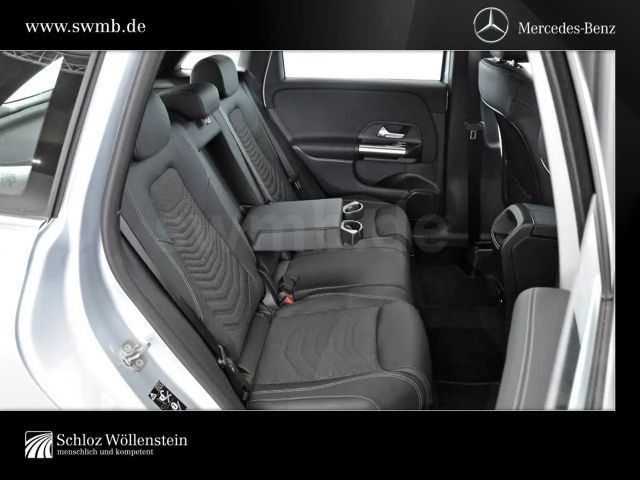 Mercedes-Benz B 180 Progressive