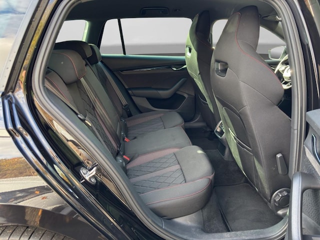 Skoda Octavia Combi RS iV