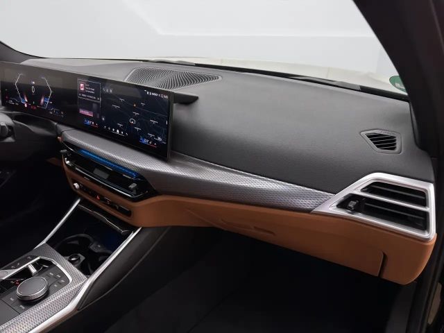 BMW 330 330e Touring xDrive