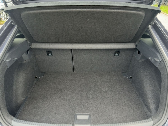 Volkswagen Taigo 1.5 TSI DSG R-Line