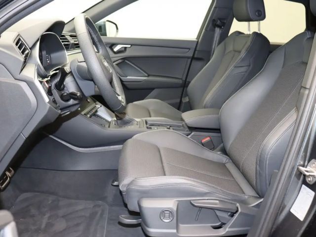 Audi Q3 35 TFSI S-Line