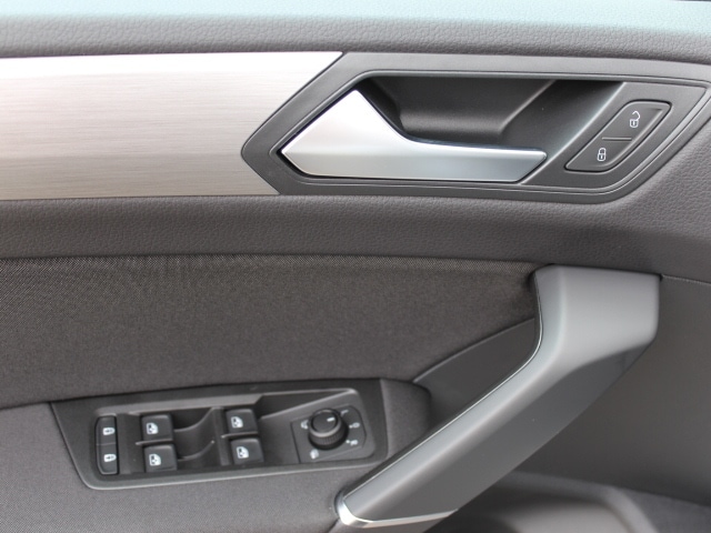 Volkswagen Touran 1.5 TSI DSG