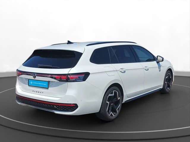 Volkswagen Passat 2.0 TDI R-Line Variant