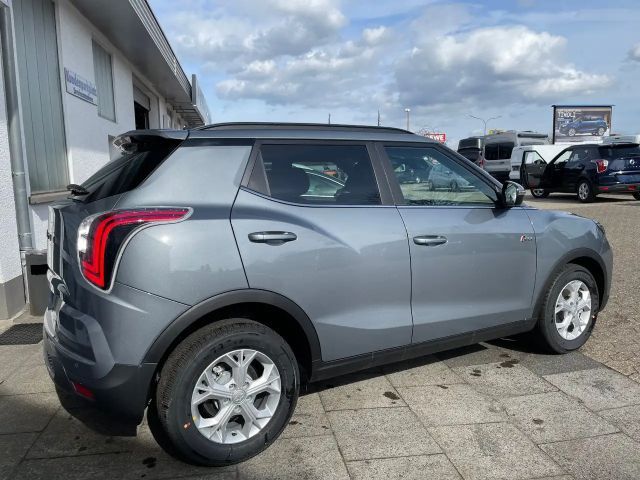 SsangYong Tivoli 4WD Quartz