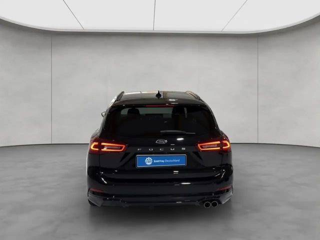 Ford Focus ST Line Wagon