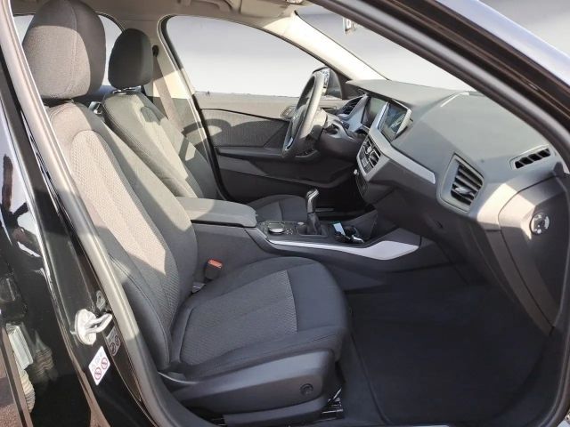 BMW 118 118i Advantage pakket Sedan