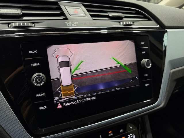 Volkswagen Touran 1.5 TSI DSG