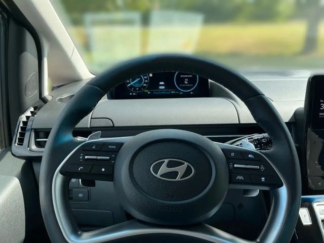 Hyundai Staria Prime