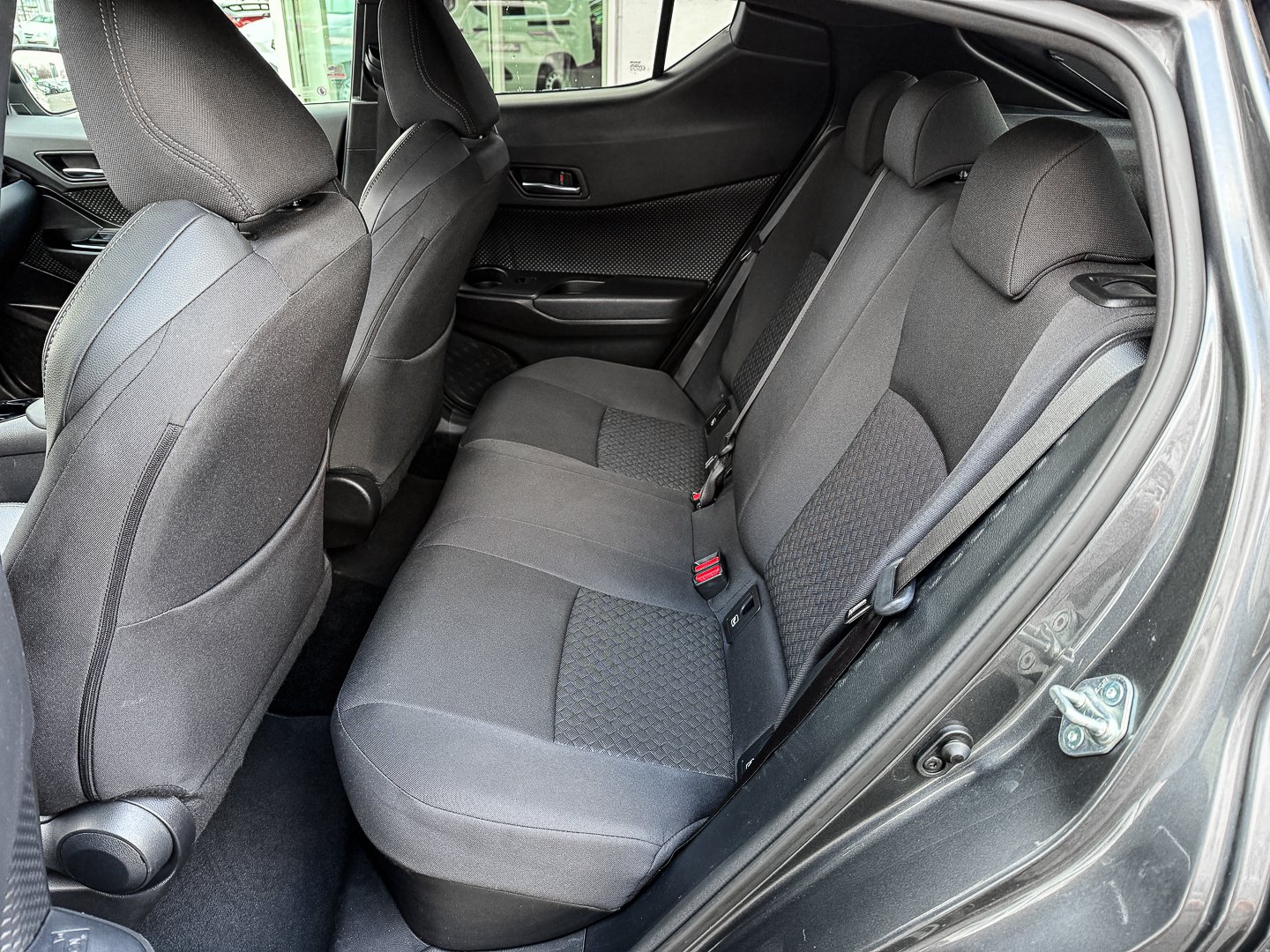 Toyota C-HR 5-deurs Team D