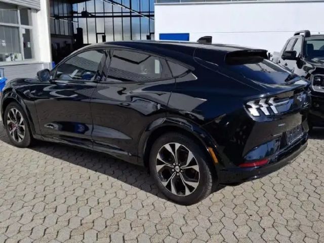Ford Mustang Mach-E AWD