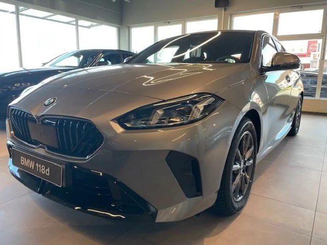 BMW 118 118d 5-deurs M-Sport Sedan