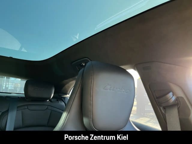 Porsche Taycan Cross Turismo Turbo