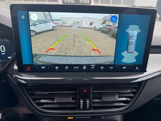 Ford Focus ST Line Wagon