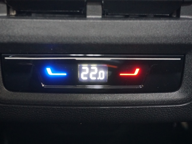 Volkswagen Golf 1.5 eTSI Golf VIII Variant